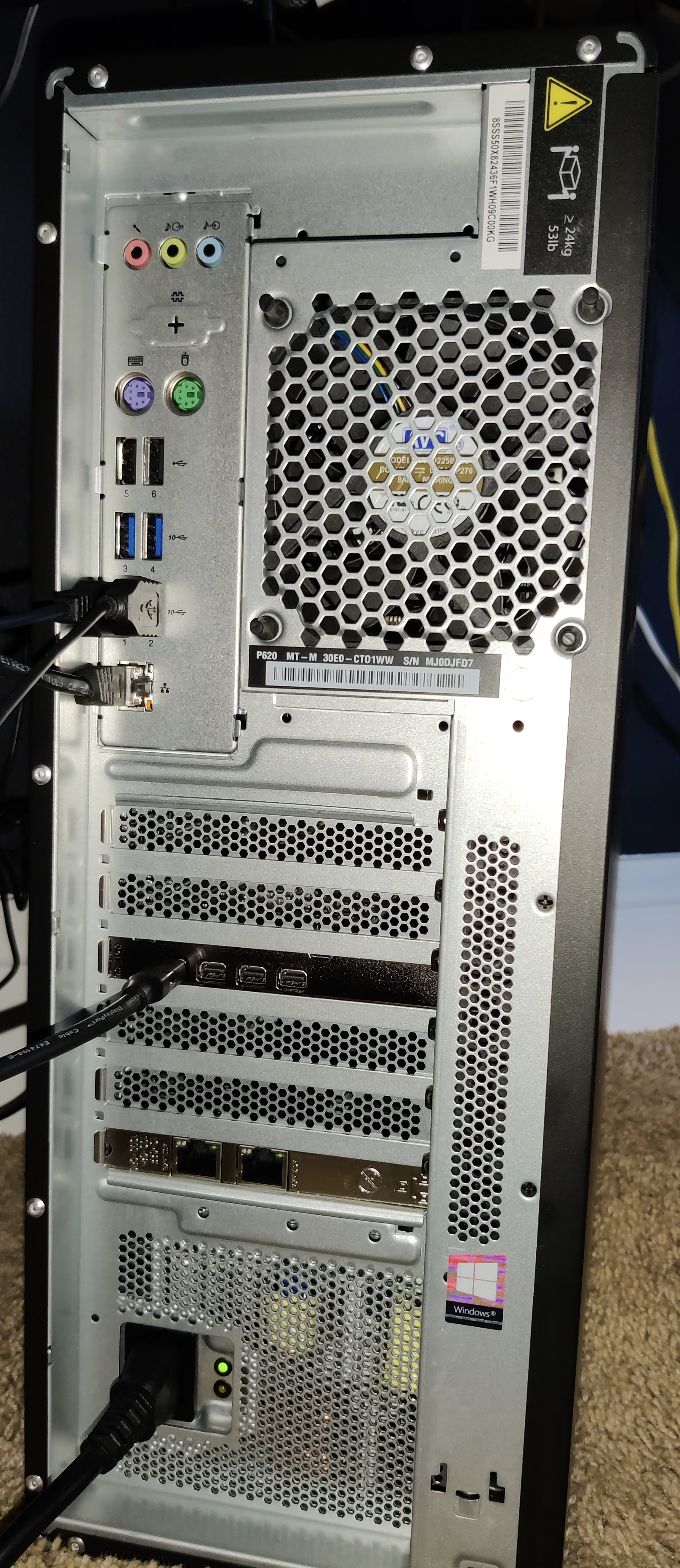Lenovo ThinkStation P620 - Thumbnail 2
